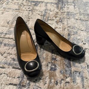 Naturalizer Winona Black Suede Block Heel Pumps size 8.5W Classic Comfortable